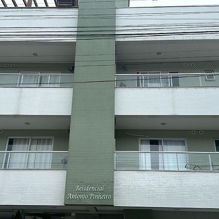 Apartamento 2 Dormitorio Praia De Bombas 邦比尼亚斯 外观 照片