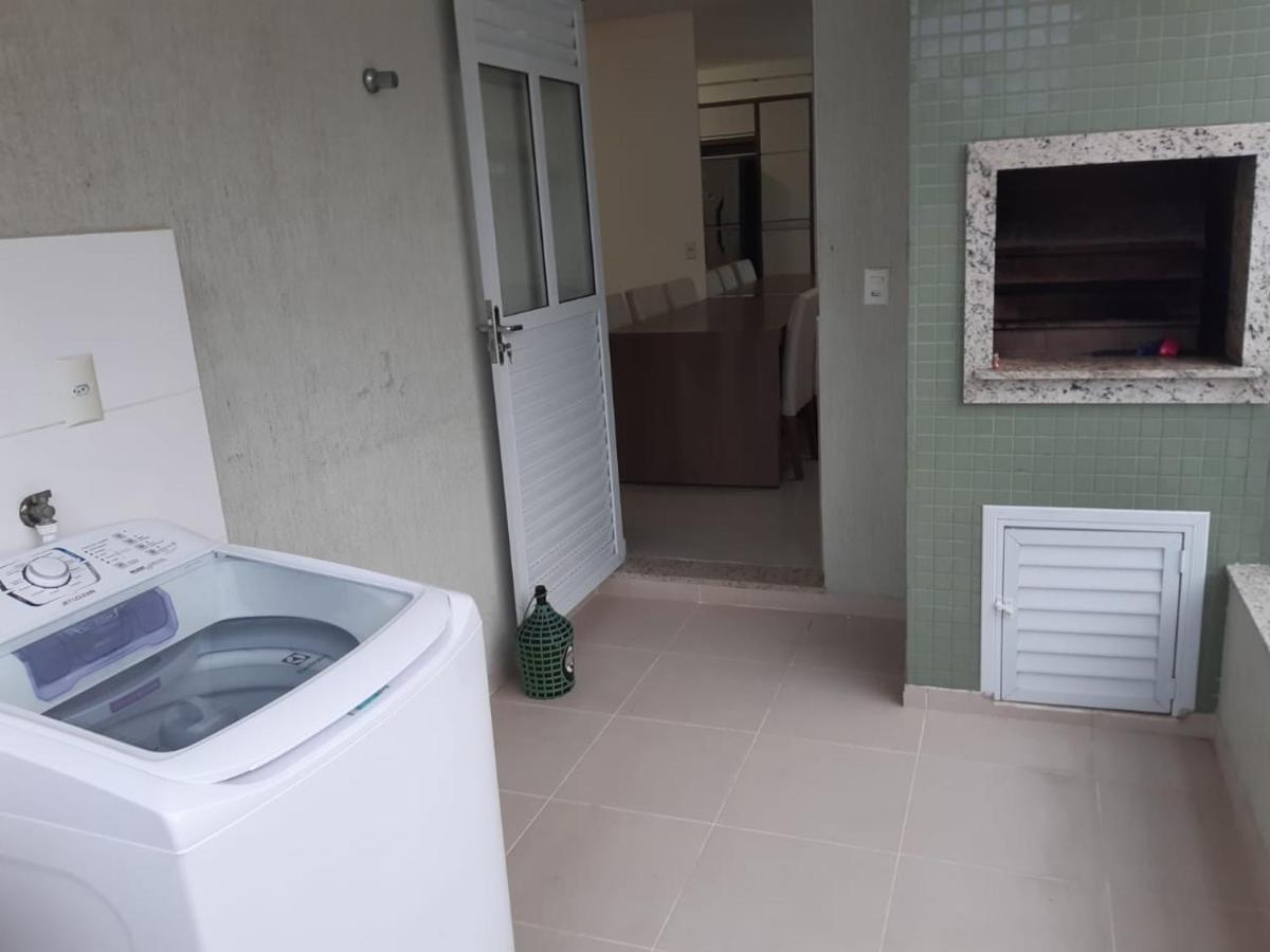 Apartamento 2 Dormitorio Praia De Bombas 邦比尼亚斯 外观 照片